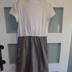 LuLaRoe Gray/Off White SS Mae Dress Size 12 Girl's